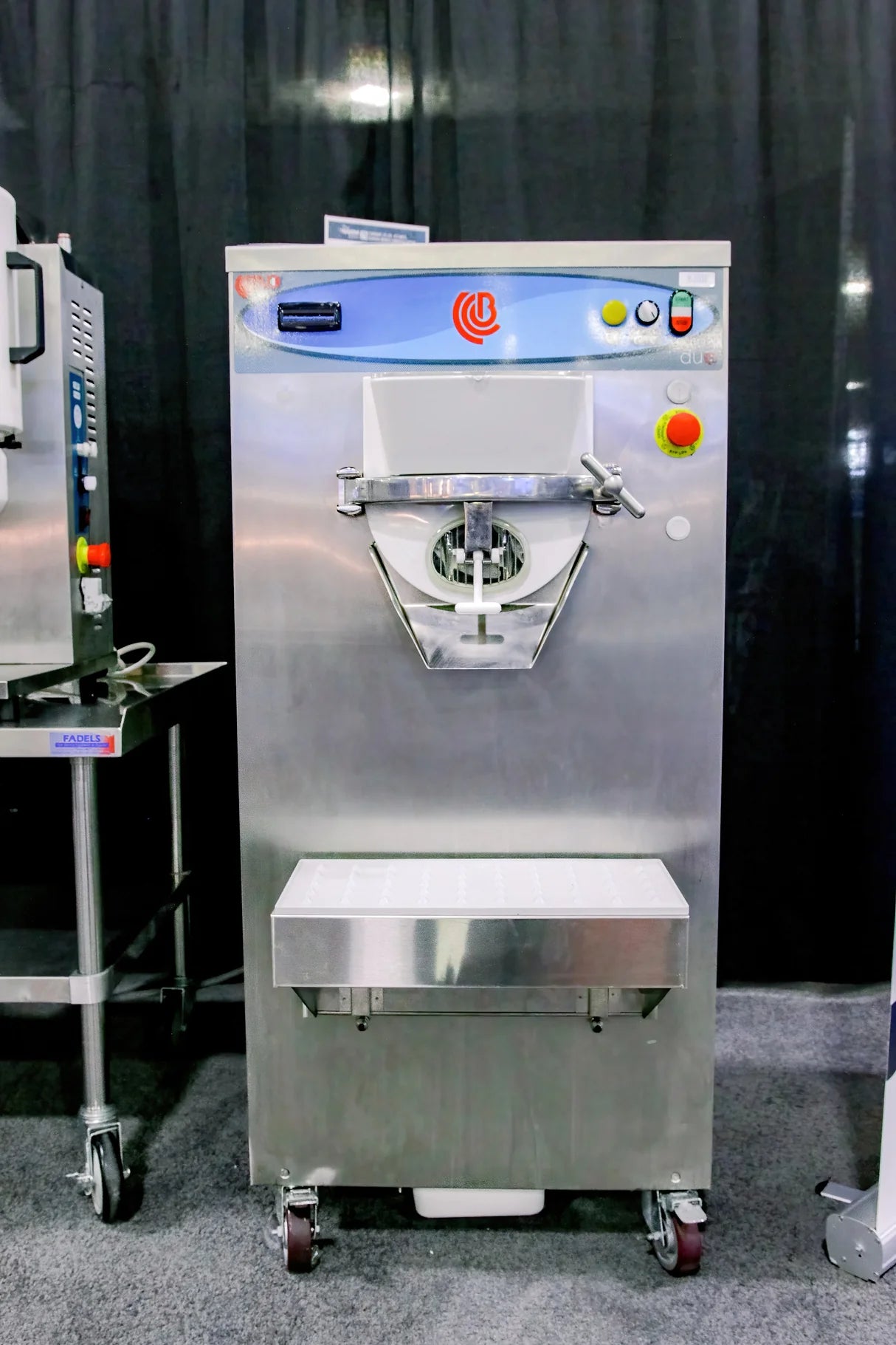 G200 - BRAVO Ice Cream Machine Batch Freezer | 28 qts