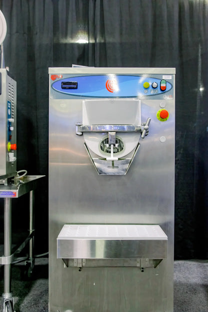 G200 - BRAVO Ice Cream Machine Batch Freezer | 28 qts