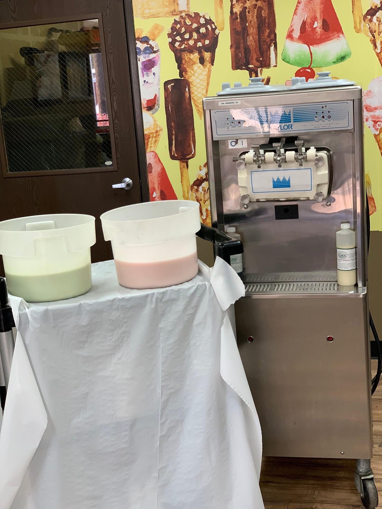 794-Taylor Soft Serve Machine | Twin & Twist